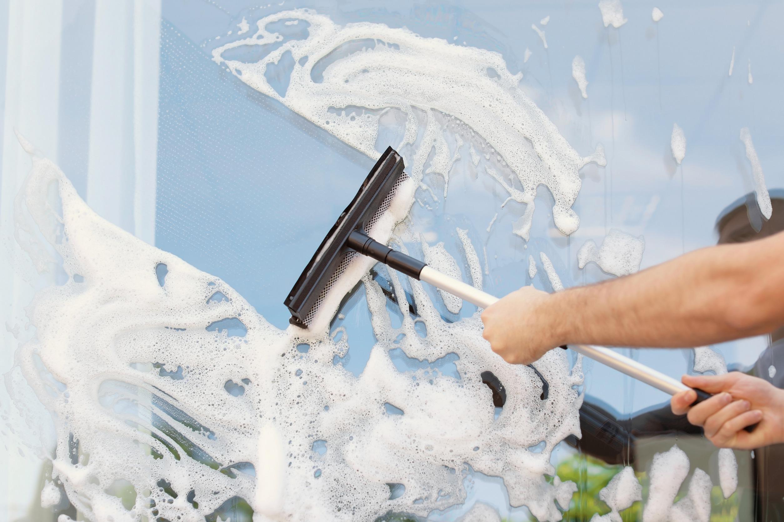Why Choose Professional Window Cleaning Over DIY